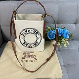 Picture of Burberry Lady Handbags _SKUfw91858105fw